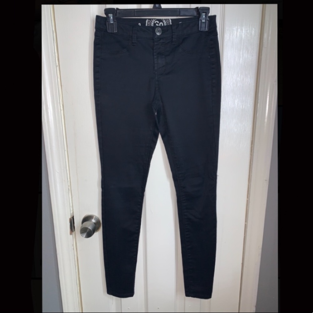 SO black high rise jeggings